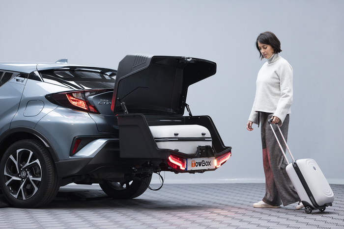 Towbox Alpha urban black - Heckträgerbox