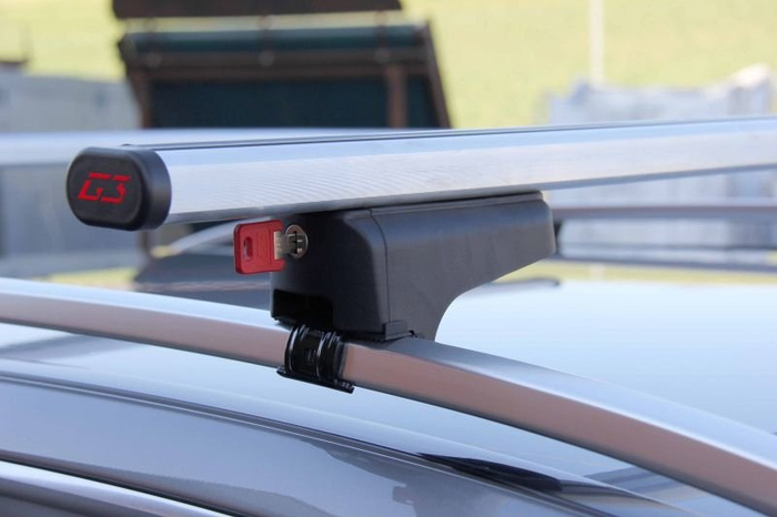 G3 CL 60.130 Universal-Dachträger für traditionelle und integrierte Aluminiumschienen