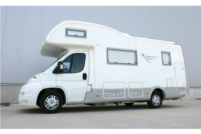 Elektrische Tauchpumpe LAMPA 12V 30L/min