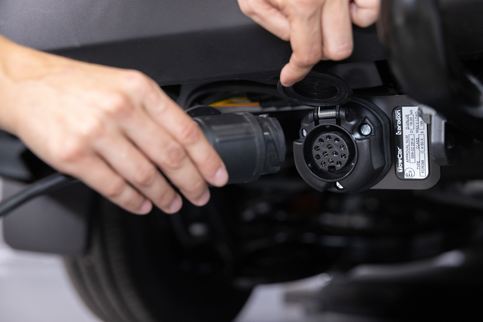 Towbox Camper Alpha schwarze LED (kurz) - Heckträgerbox