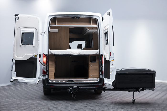 Towbox Camper Alpha schwarze LED (lang) - Heckträgerbox